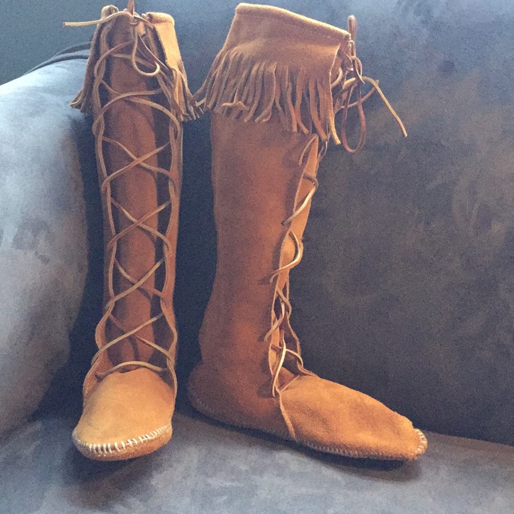 NWOT Leather knee high fringe moccasin boots.